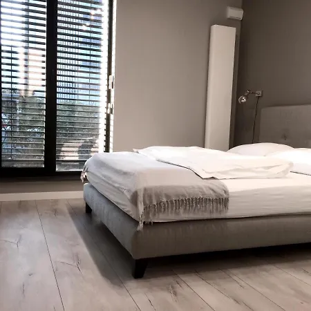 Apartment Qud - Centrum Andersia Square & Old Town, Check In 24h *