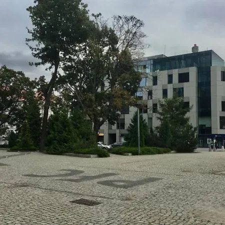 Qud - Centrum Andersia Square & Old Town, Check In 24h * Poznan