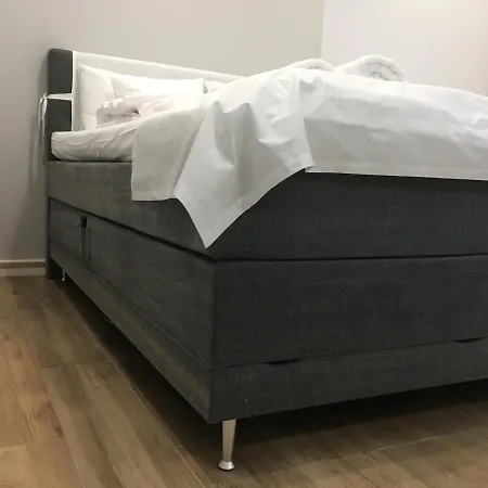 Apartment Qud - Centrum Andersia Square & Old Town, Check In 24h Poznan