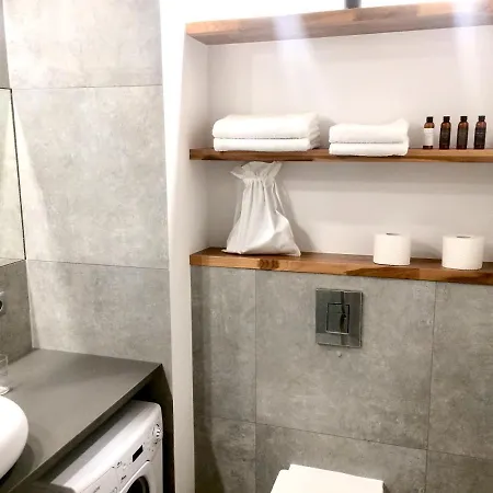 Apartment Qud - Centrum Andersia Square & Old Town, Check In 24h Poznan