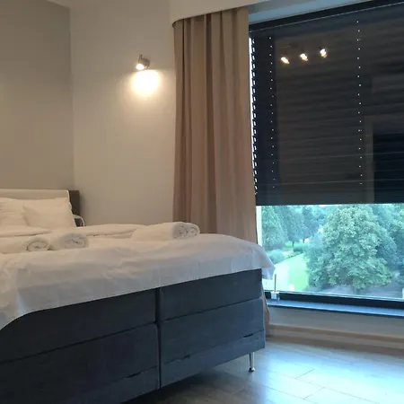 Qud - Centrum Andersia Square & Old Town, Check In 24h * Poznan